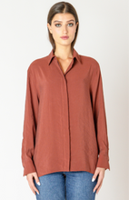 Load image into Gallery viewer, TERRACOTTA BUTTON BACK FLOWY BLOUSE