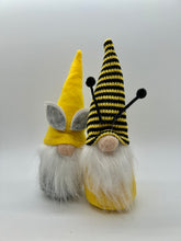 Load image into Gallery viewer, BUNNY GNOME