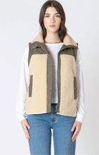 Load image into Gallery viewer, OLIVE/TAN MIXED FABRIC VEST