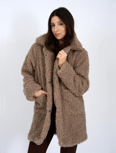 CAMEL POODLE FUR SHERPA JACKET