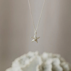 GLEE STARRY CHARM NECKLACE