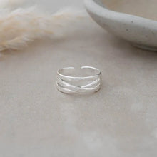 Load image into Gallery viewer, GLEE ILLUSION RING