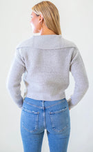 Load image into Gallery viewer, LONG SLEEVE TROYER NECK PULL-OVER