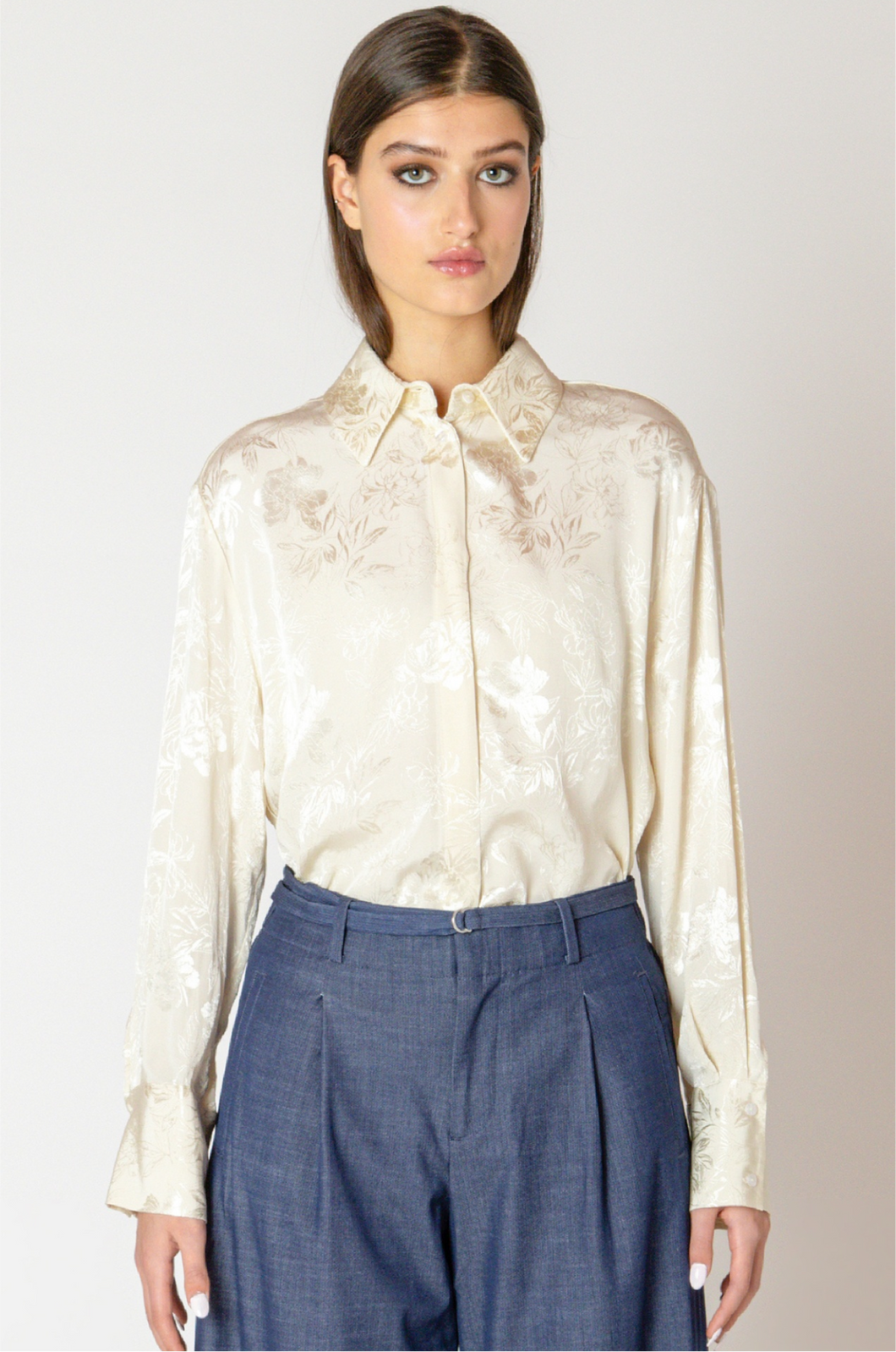 ECRU FLORAL JACQUARD BLOUSE