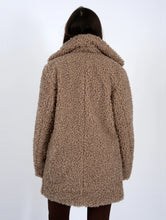 Load image into Gallery viewer, CAMEL POODLE FUR SHERPA JACKET