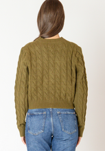 Load image into Gallery viewer, EVERGREEN CABLE KNIT CARDIGAN