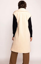 Load image into Gallery viewer, THE TEDDY VEST