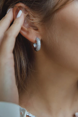 LIMLIM CHUNKY HOOPS WITH STONES