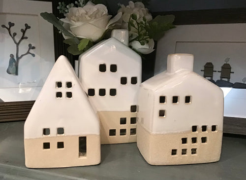 CERAMIC TEALIGHT VILLAGE