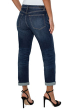 Load image into Gallery viewer, LIVERPOOL REAL BOYFRIEND JEANS