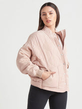 Load image into Gallery viewer, SAND DRIFT WASH QUILTED JACKET
