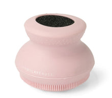 Load image into Gallery viewer, SILICONE SHOWER BRUSH