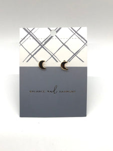 AVENUE 9 STUD EARRINGS