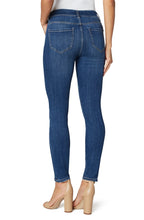 Load image into Gallery viewer, GIA GLIDER ANKLE SKINNY CHARLESTON