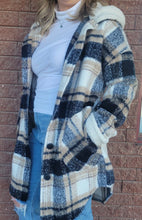 Load image into Gallery viewer, RD STYLE SHACKET WITH HOOD